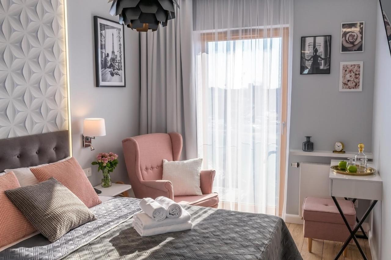 Athome Suites Краков Экстерьер фото